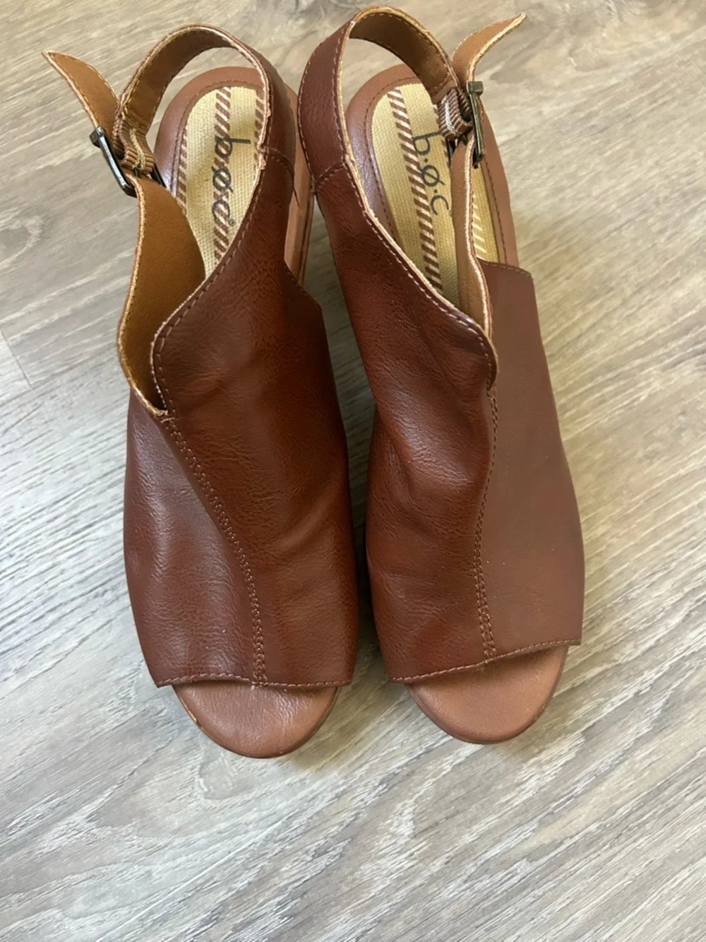 boc Women’s Brown Leather Slingback Open-Toe Sandals - Picture 1 of 10